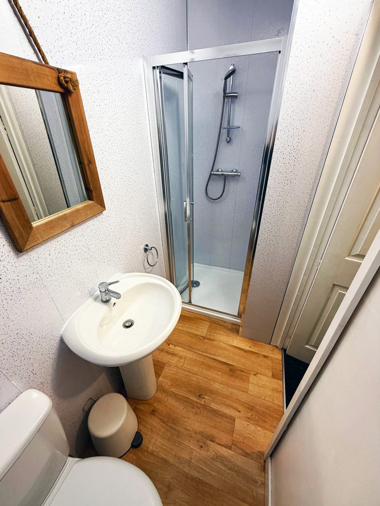 Twin En-suite — Room 3